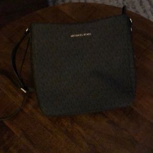 Michael Kors Black Jet Set Messenger Bag